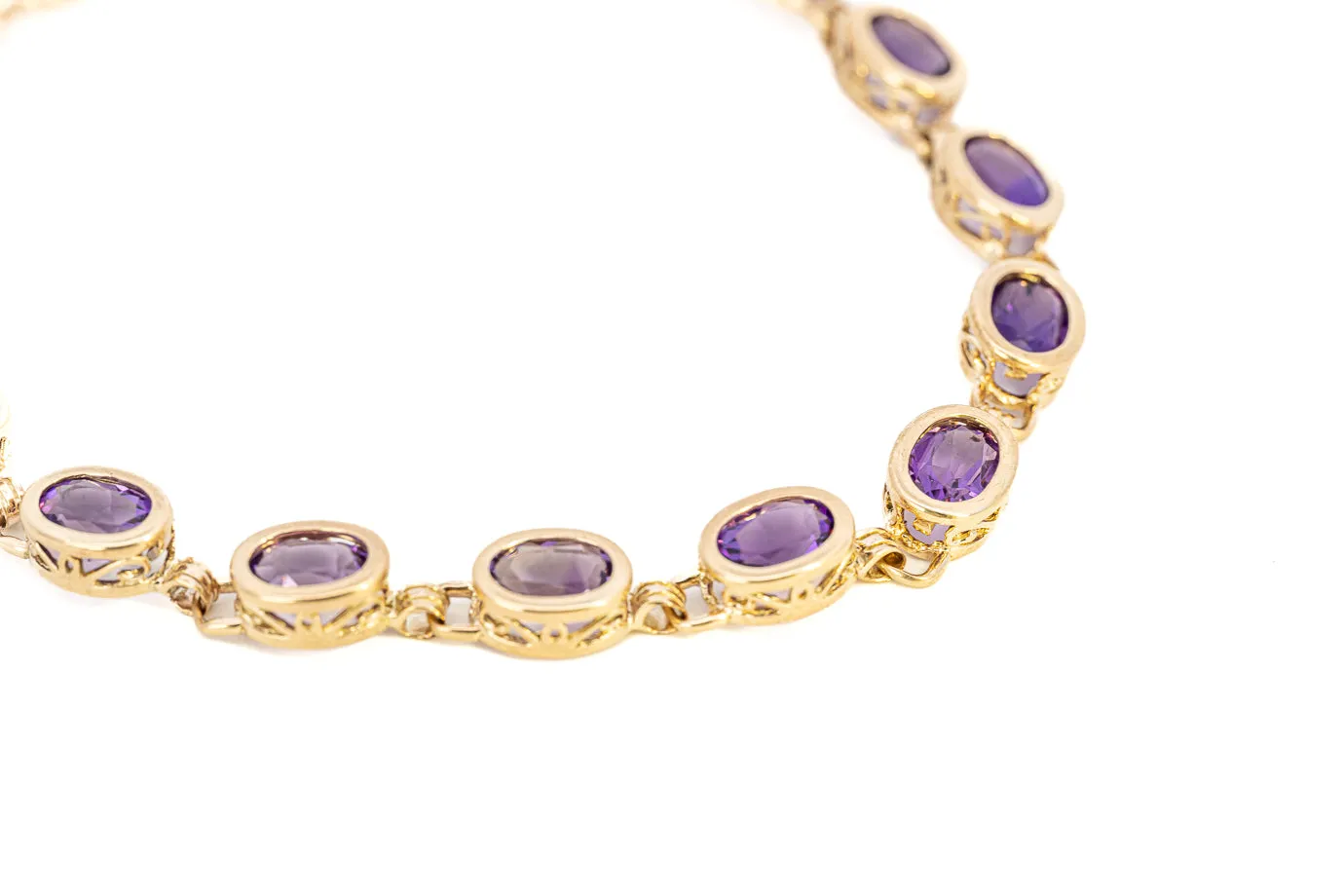 9ct Yellow Gold Amethyst Bracelet