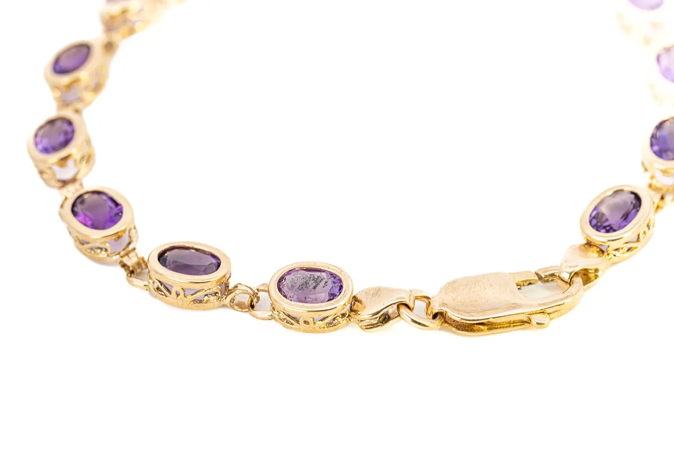 9ct Yellow Gold Amethyst Bracelet