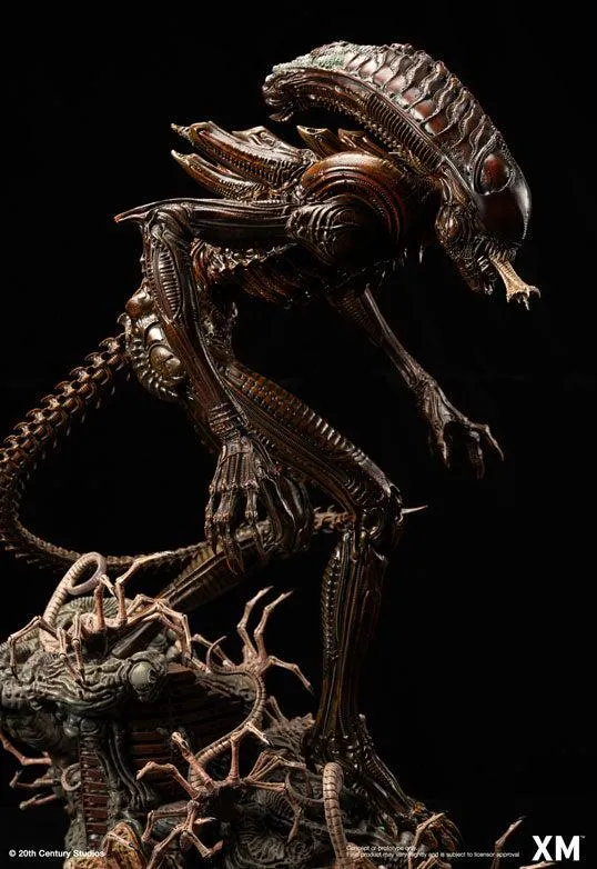 Alien Hive Warrior 1/3 Scale Premium Statue