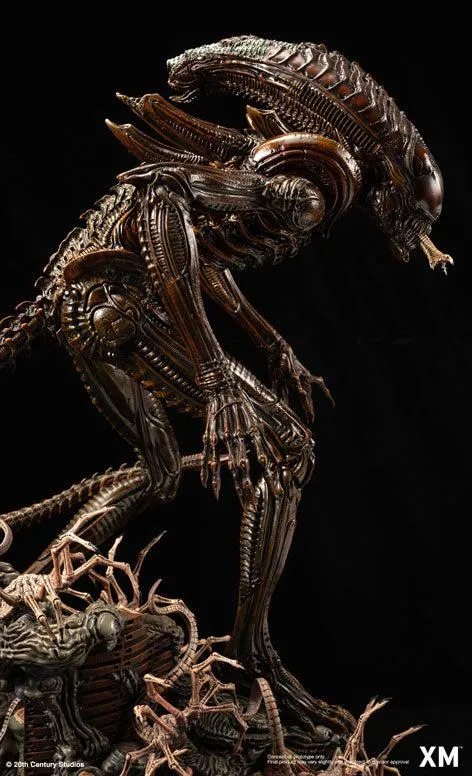 Alien Hive Warrior 1/3 Scale Premium Statue