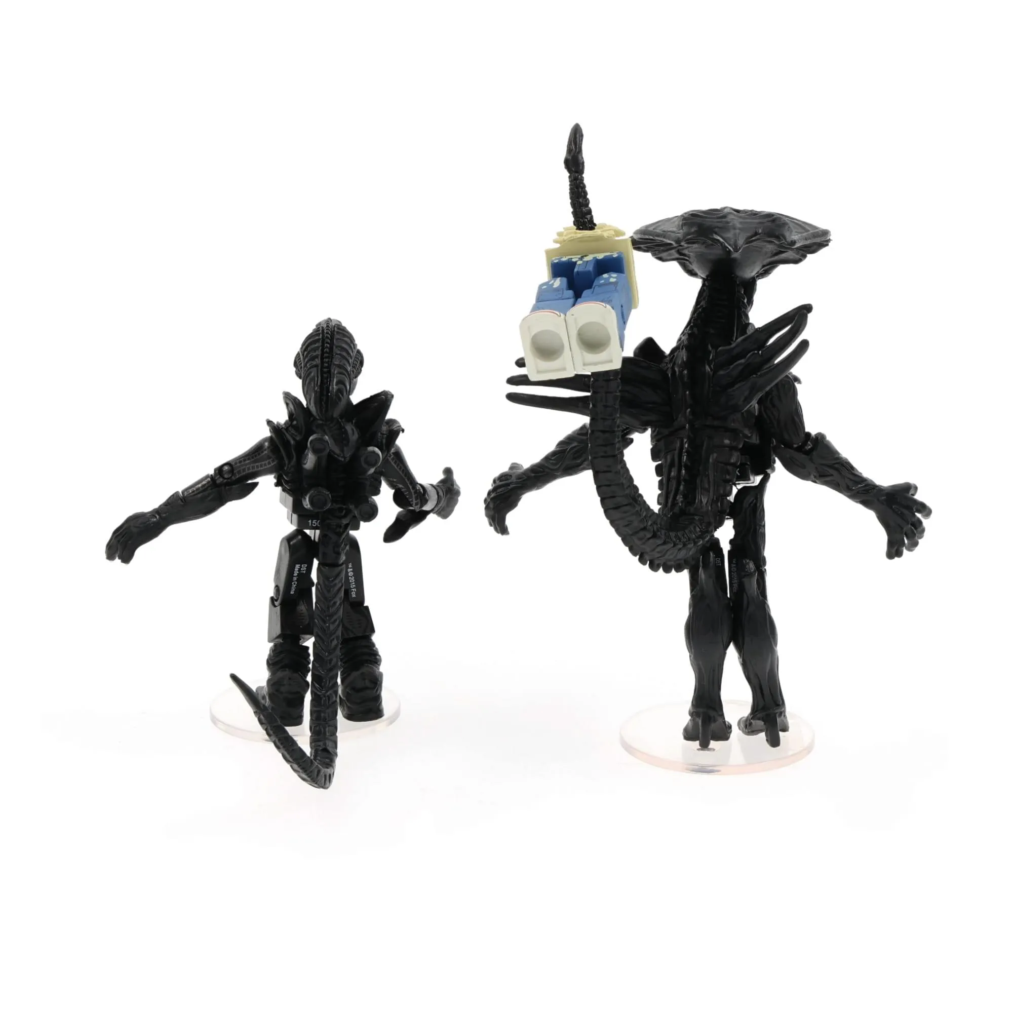 Aliens Deluxe Queen Alien with Warrior Alien & Battle-Damaged Bishop Minimates