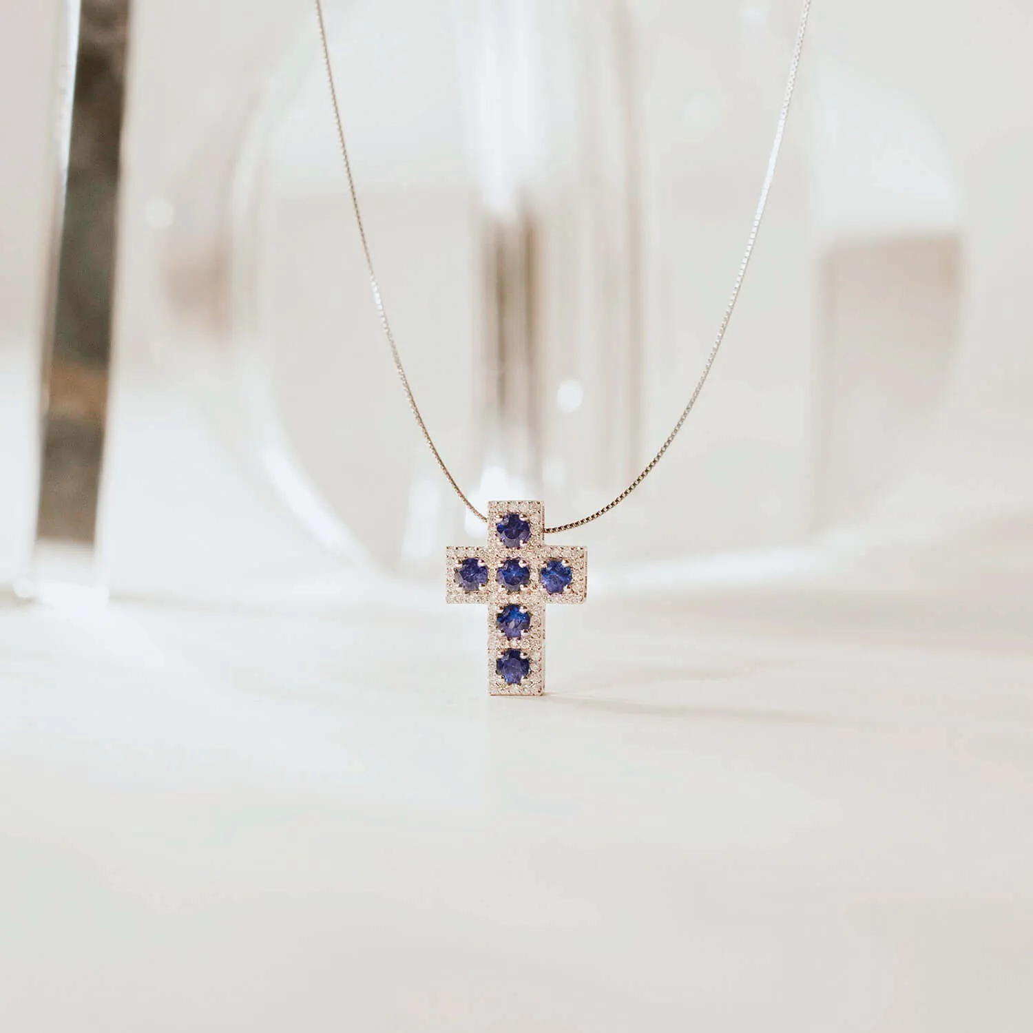 CROSS AND CHAIN - SAPPHIRE AND DIAMONDS - WHITE GOLD