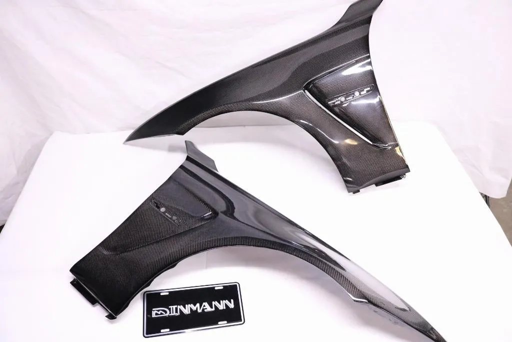 Dinmann BMW F80 M3 Full Replacement Fenders in Carbon fiber