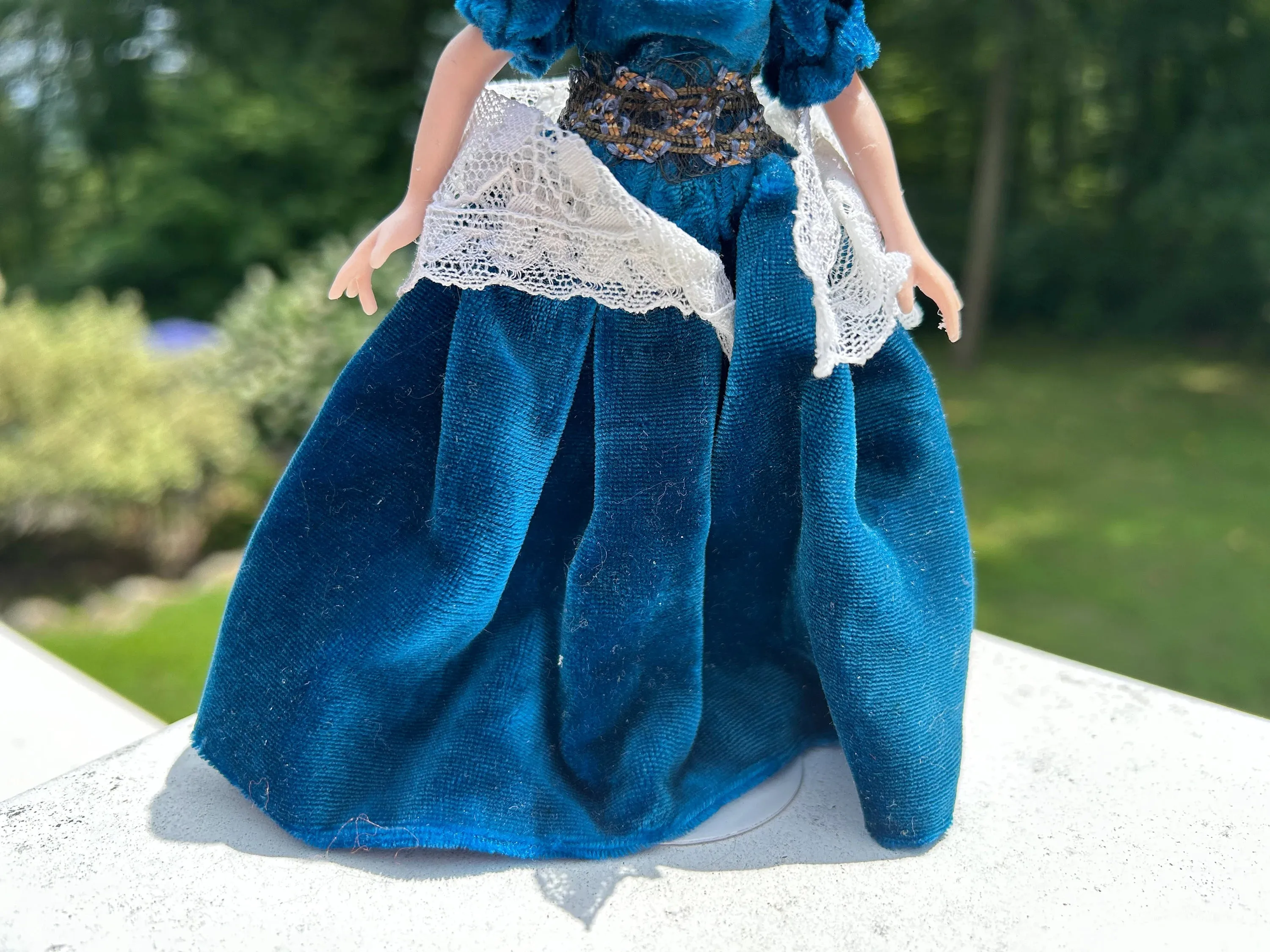 Dollhouse Miniature ~ Artisan Handmade Gone with the Wind Scarlett O'Hara Porcelain Lady Doll in Blue Dress & Necklace