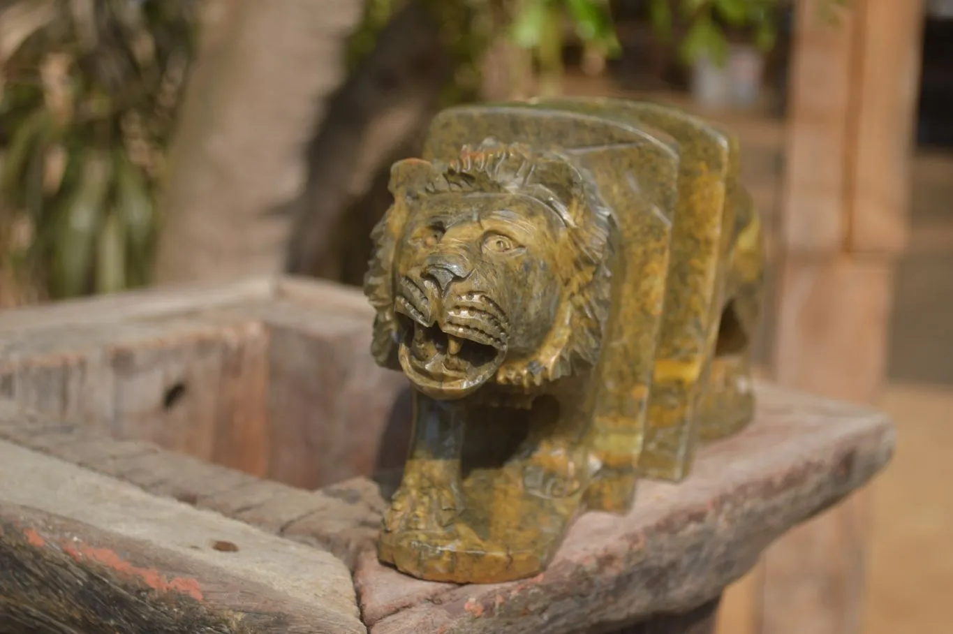 Hand Made Serpentine Lion Bookends x 2 From Zimbabwe