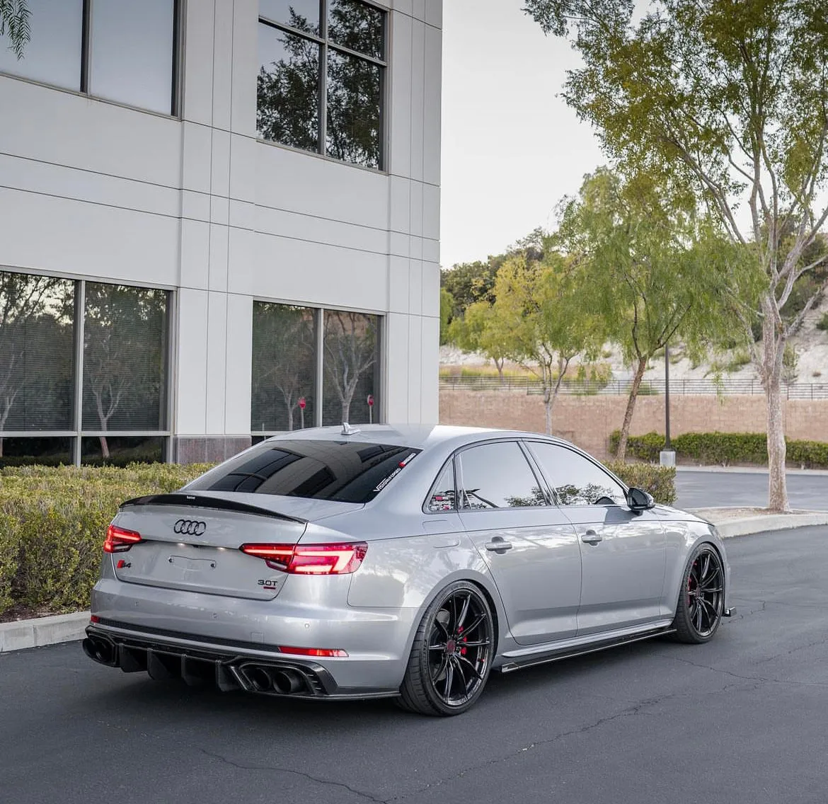 Karbel Carbon Dry Carbon Fiber Rear Spoiler Ver.2 for Audi S4 & A4 S Line 2017-ON B9 B9.5