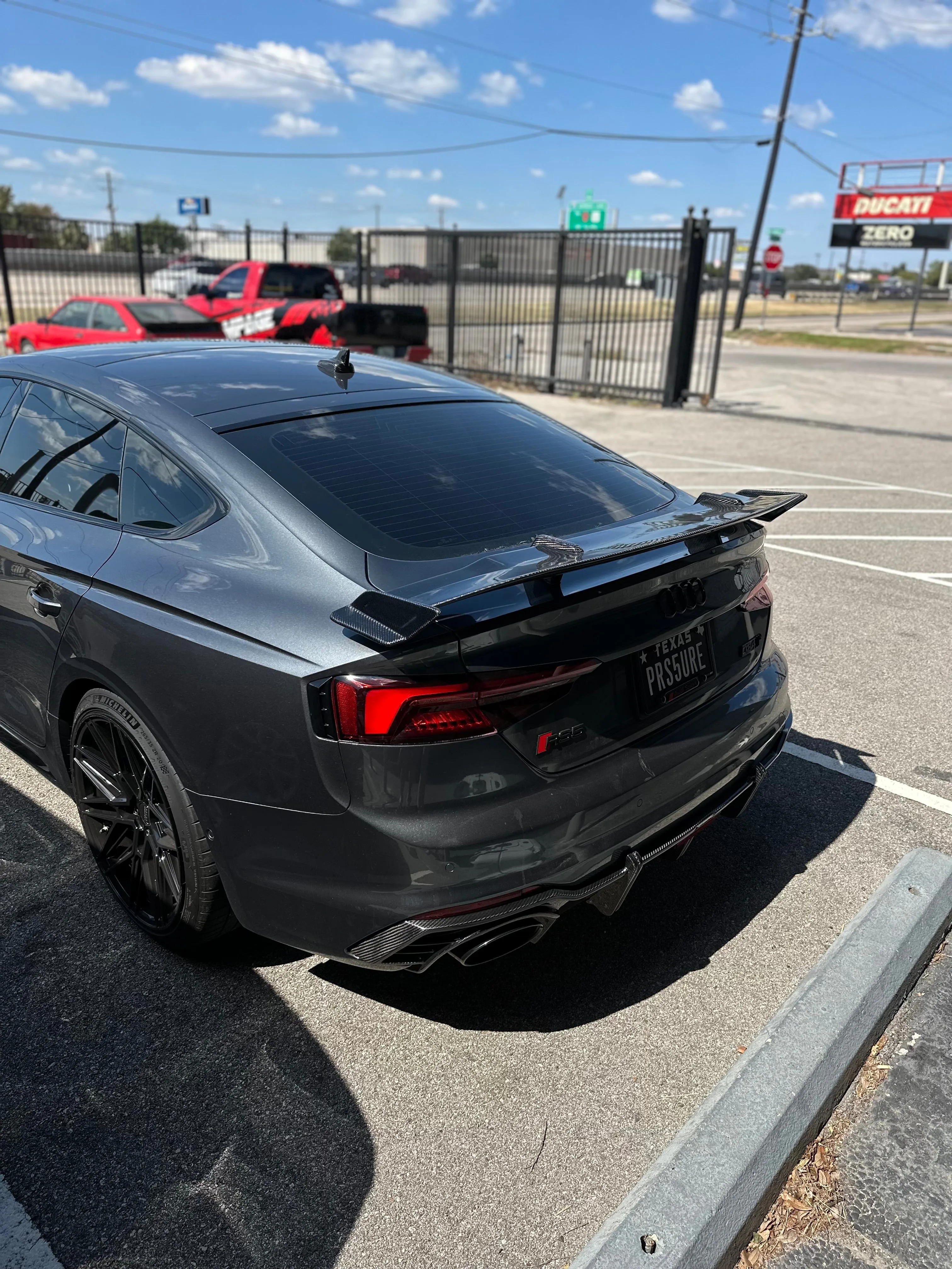 Karbel Dry Carbon Fiber Rear Diffuser For Audi RS5 B9 2017-2019