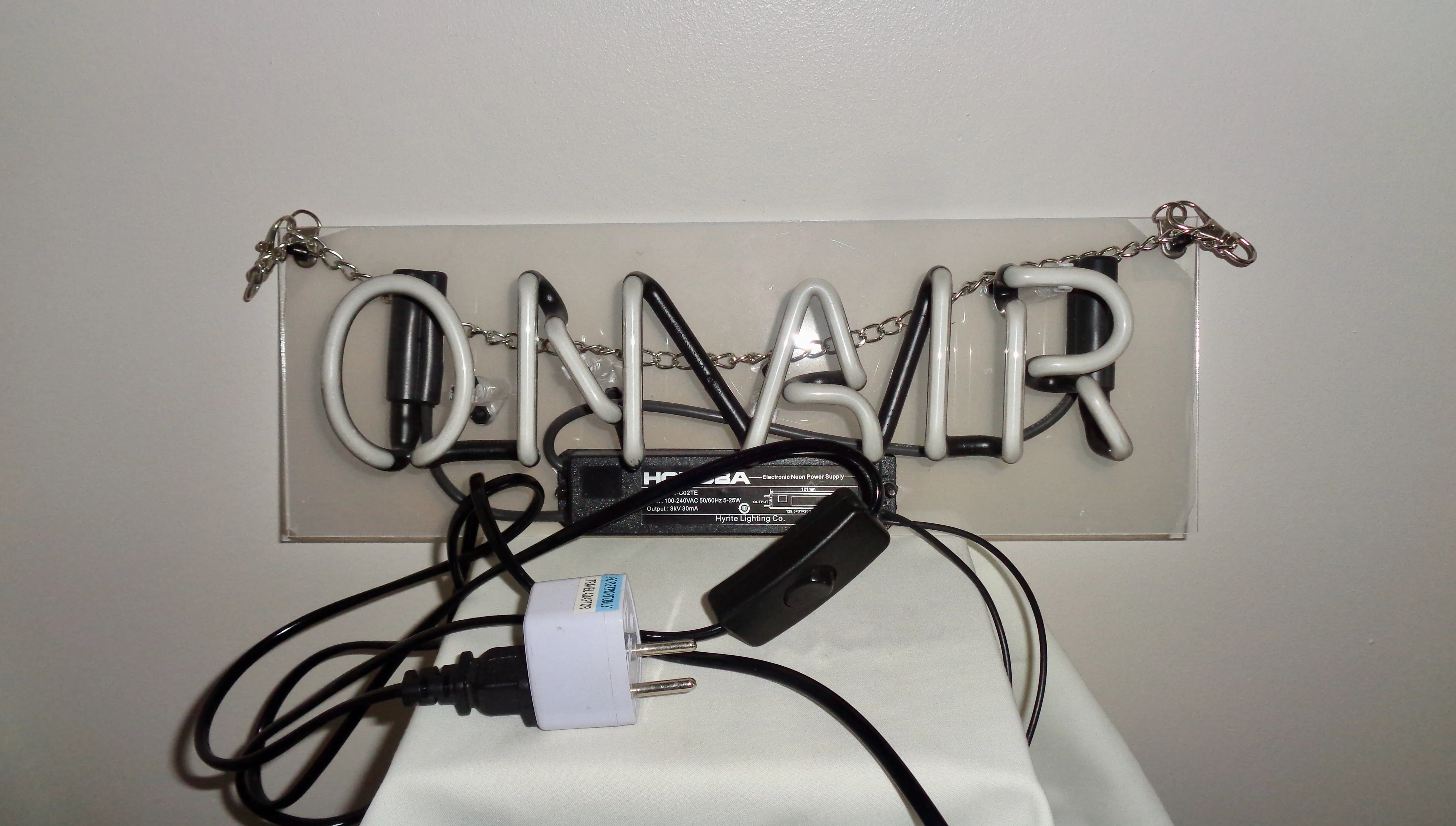 Neon Illuminated Wall Hanging Sign 'On Air'