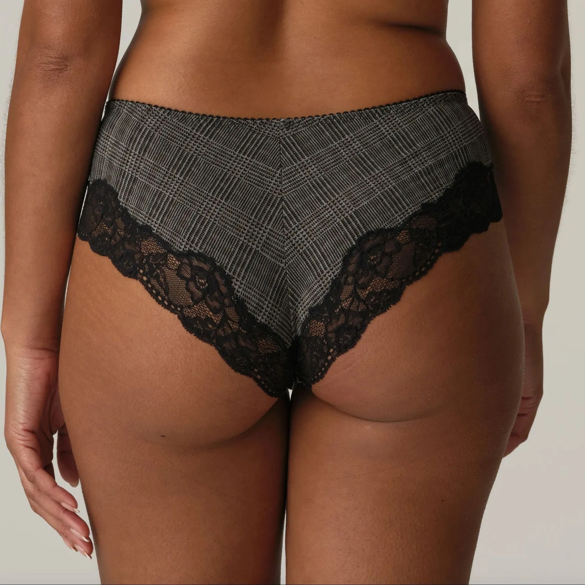 Prima Donna Madison Hotpants in Black Tailor 0562127