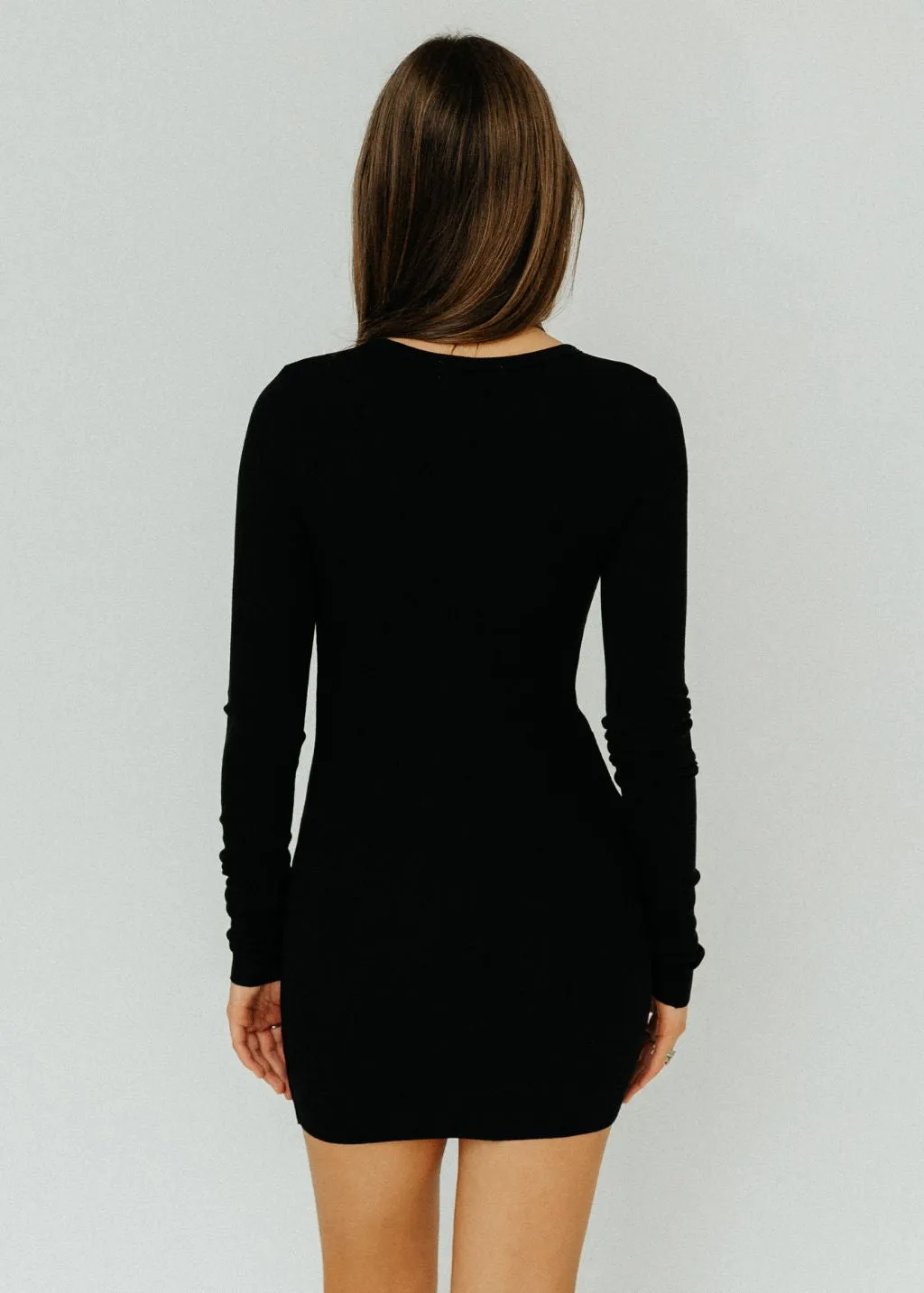 Éterne Long Sleeve Crewneck Dress Mini in Black