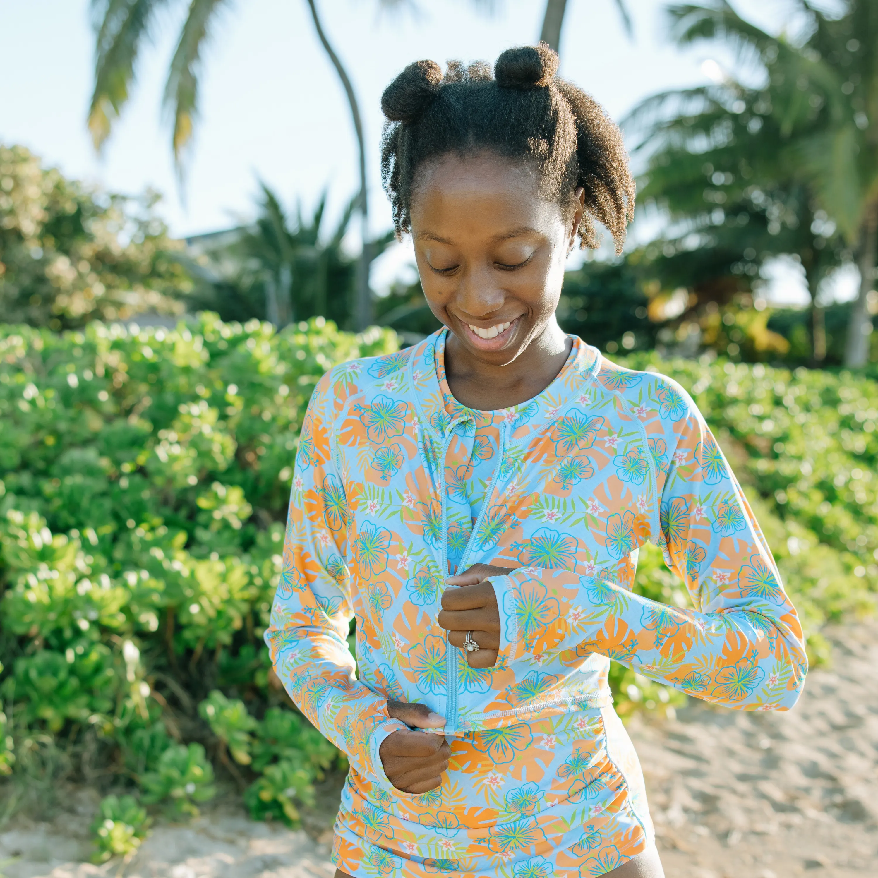 Women's Long Sleeve Crop Rash Guard | “Groovy”